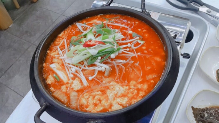  (강릉 순두부 맛집)차현희순두부청국장.순두부 전골 매콤하니 양도많고  좋아요