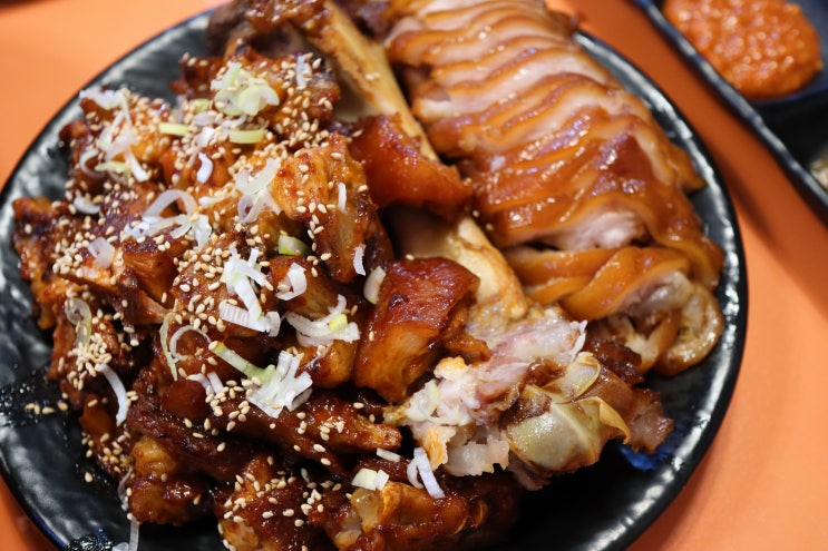  연무시장 맛집 연무동 맛집 사또통족발 모르면 말도안됨