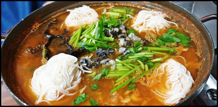  용인 이동저수지 맛집 [ 미락 민물매운탕 ] 전문점 민물새우탕 맛이 아주 시원합니다.