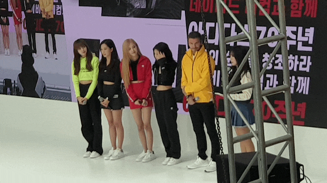  우연히 베컴 보고 블랙핑크 보고 또 소녀상 제막식