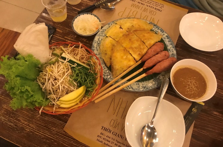  베트남 다낭 미케비치 맛집, 반쎄오와 분짜가 맛있는 냐벱