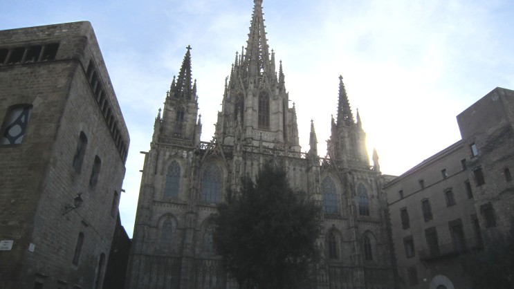 #125. 바르셀로나 대성당에서 주일미사에 참례하다.
