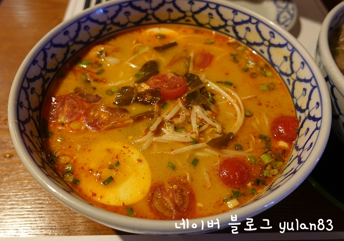  소고기 쌀국수에 똠얌꿍이 맛있는 남부터미널 맛집 레몬그라스 타이!
