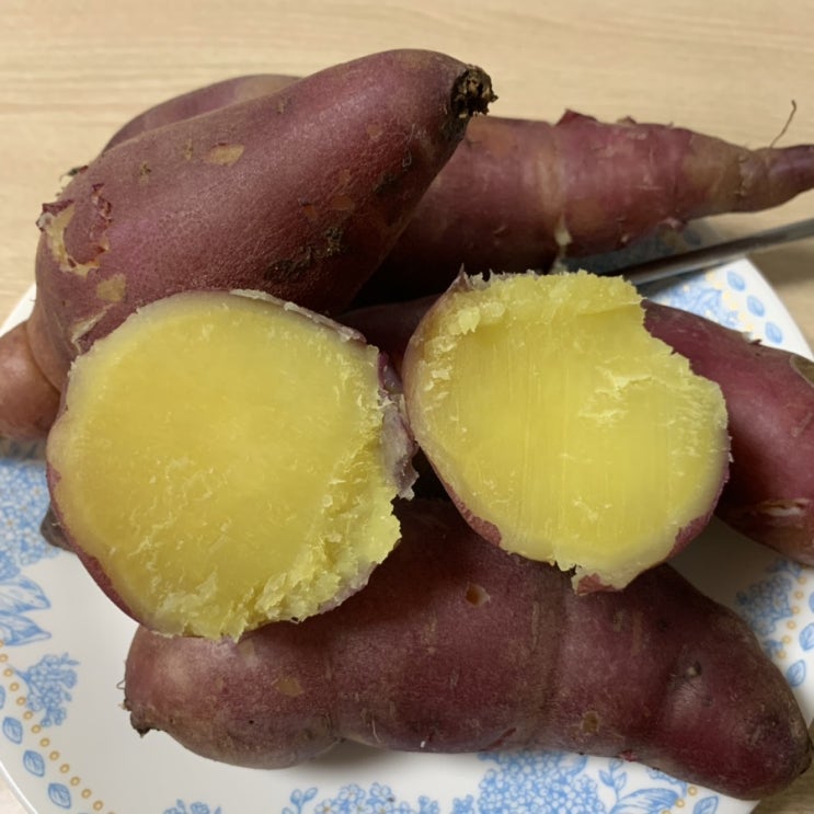  고구마 보관방법 / 고구마 맛있게 찌는법 / 고구마 찌는시간/ 고구마 효능 및 칼로리