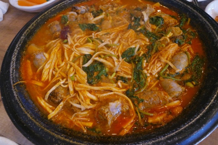  부산시청술집 부산시청맛집 순대곱창전골맛집 [순곱이네 부산시청점] 순대대창 버섯전골