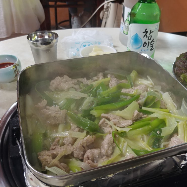  [연신내맛집]색다른 비쥬얼! 특이한 돼지 보쌈을 맛 볼 수 있는 "목노집"