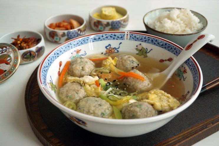  아침식사메뉴 만두국 끓이는법