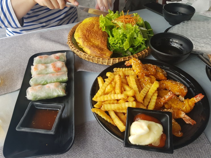 베트남 나트랑 맛집 - 랜턴스 & 리스그릴 (한국인이 좋아하는 레스토랑, 메뉴추천)