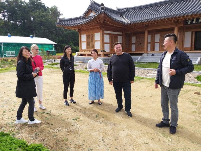  호주 피터 길모어셰프 쌀아지매농가방문
