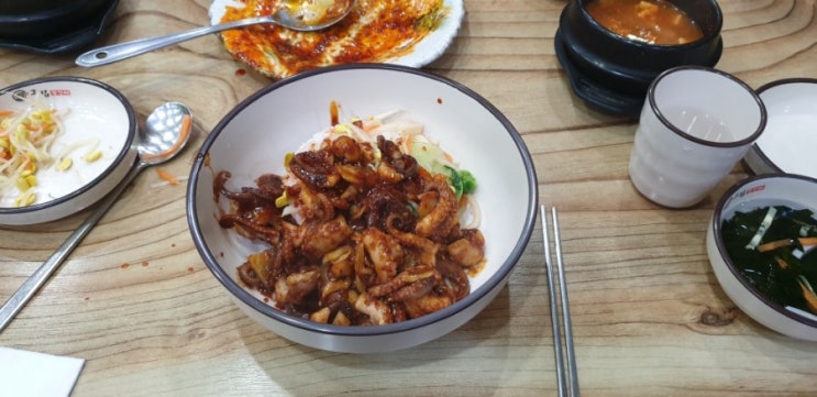 힘들게 일한뒤 먹는 맛있는 점심^^