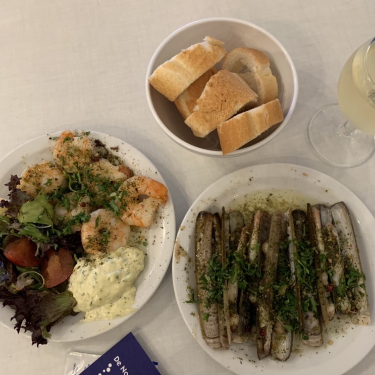  [영국워홀/벨기에여행] Antwerp - 해산물 맛집_Noordzee, Brussels hostel_2GO4