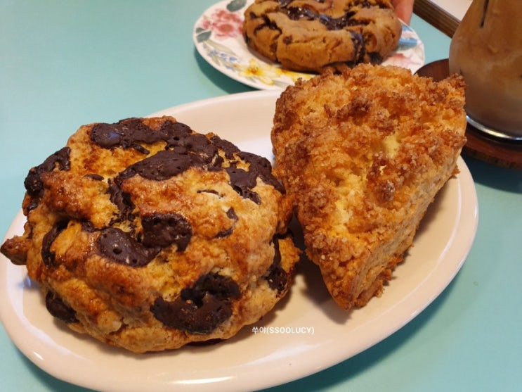 [봉천역 카페] 디저트가 맛있는 "오목눈이" - 스콘과 쿠키 맛있게 먹고 온 후기