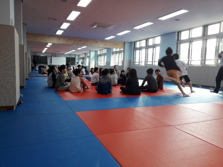  전주 홍산초 유휴교실을 활용한 실내체육실 리모델링