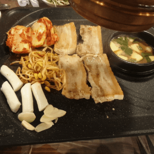  노은동 고기 맛도 좋고 무한리필이라 더 좋고