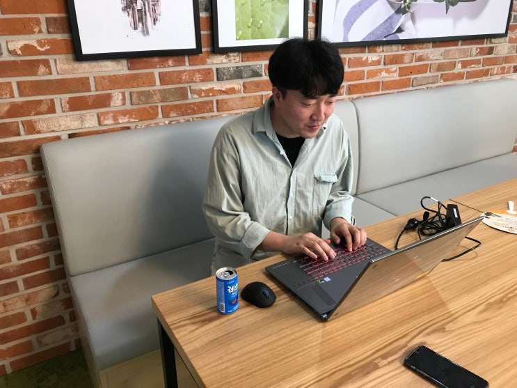  [싸피셜] 세번째, 비전공자 이야기 - 싸피에서 "학교에서 안 배웠던 여러가지들을 배울 수 있었다는 거."가 가장 좋았다는 문동식 학생