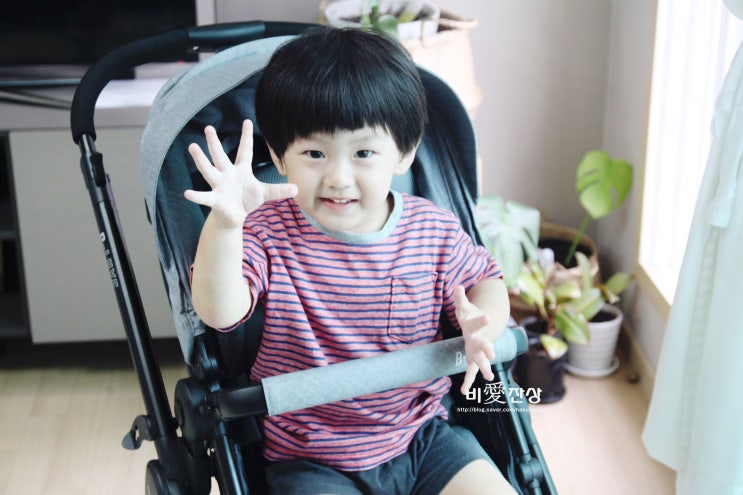  리안 디럭스유모차 요람형이라 편안해요