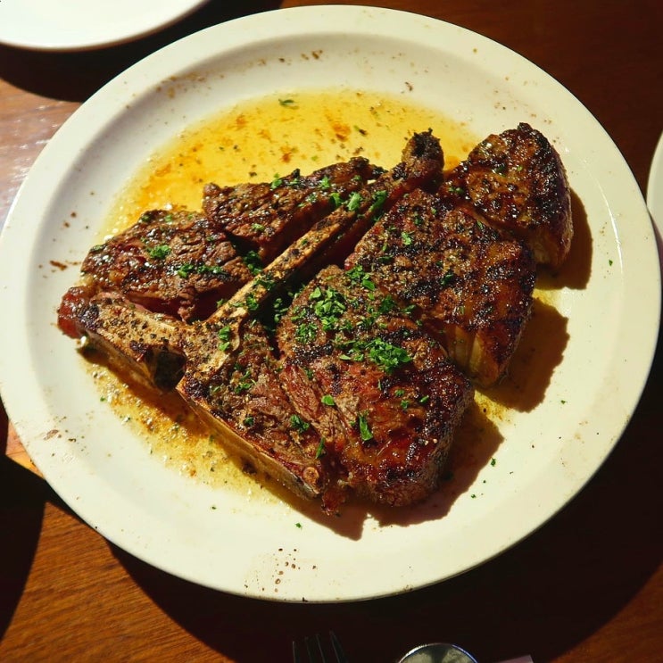  신논현역 맛집 강남역 데이트 하기 좋은 어거스트힐 티본스테이크 냠냠