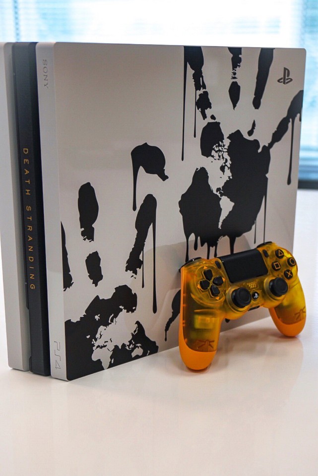  PS4 PRO 데스 스트랜딩 리미티드 에디션을 예약했다!