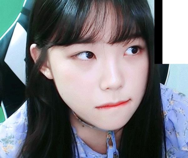  [트위치 TV] 스트리머 우정잉