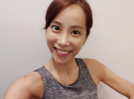 '레이노병' 조민아, 깡마른 얼굴과 몸.."현실안주 뛰어넘어야" 재차 의지 '레이노병' 조민아, 깡마른 얼굴과 몸.."현실안주 뛰어넘어야" 재차 의지