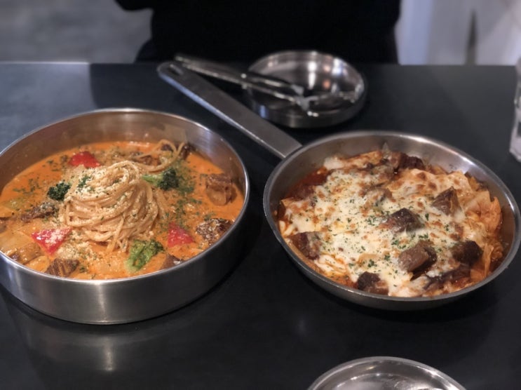  [상수맛집] 홍대 레드크림파스타,레드갈비스튜 아직도 못먹어본사람을 위한 리뷰 :: 바비레드 홍대
