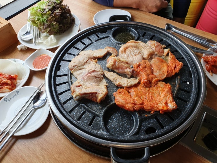  천안 두정동 닭갈비제작소 부담없이 맛있는집~