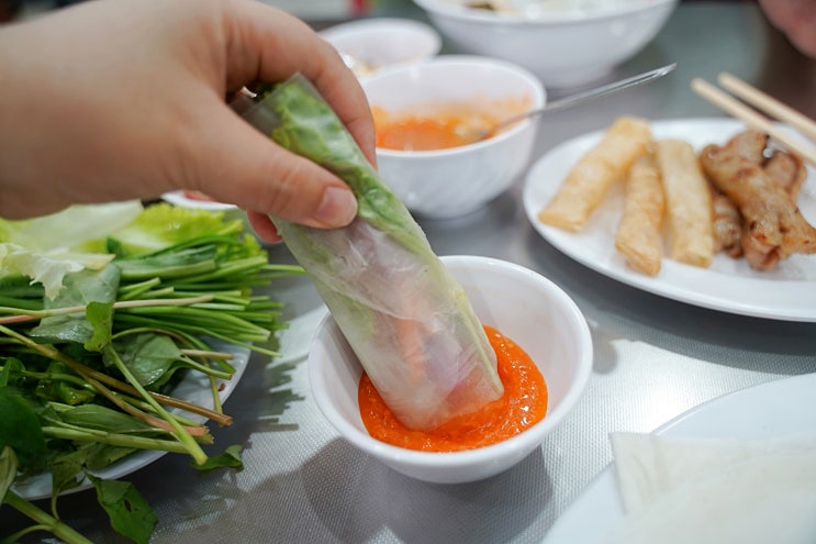  나트랑 지역 음식 넴느엉 맛집 Đặng Văn Quyên(당반꾸엔) + 분팃느엉 Nha Trang Ep.6-1