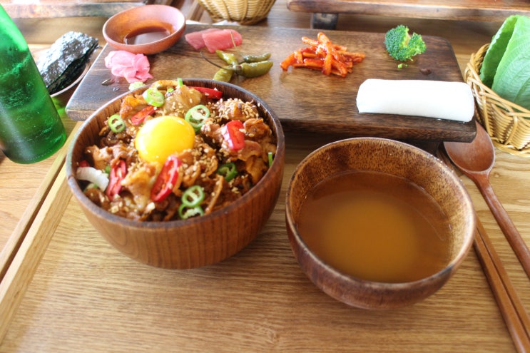  [경주여행 맛집] 정갈한 덮밥한상 JMT 황리단길맛집 백조식당