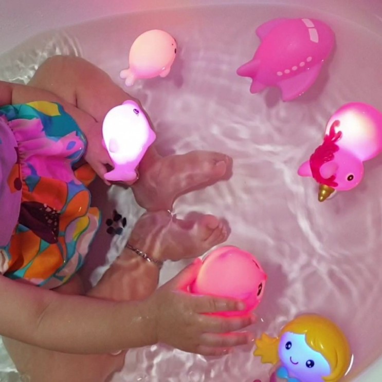 우리 아기 친구 예꼬맘 LED 목욕 욕실 물놀이  장난감 프렌즈