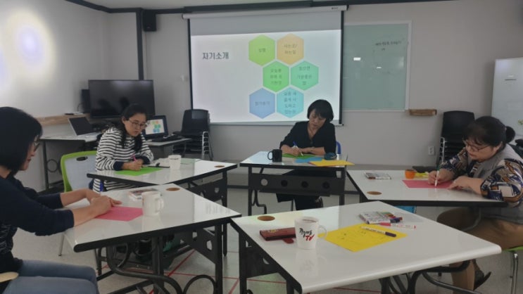  누이난과 놀이샘의 자기소개