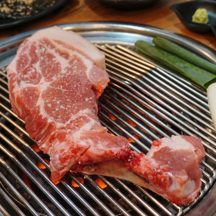  방이동고기집 제주곳간 제주돼지 연탄구이 삼겹살