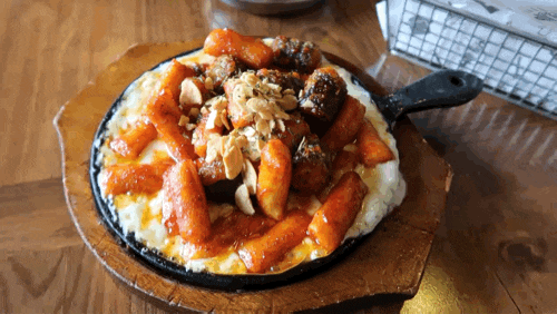  서울숲 맛집 - 성수동 뚝떡 떡볶이땡길땐 양념만두튀김, 치즈김말이떡볶음을!