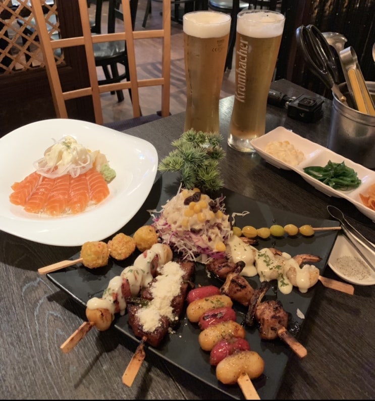 용산 열정도맛집 화산공, 맛있는 꼬치와 맥주 마시기에 딱!