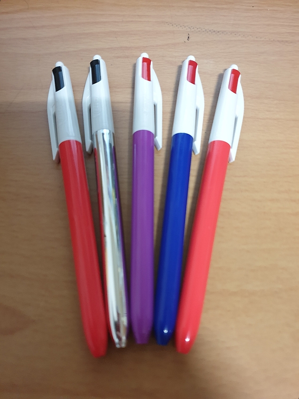  [BIC볼펜] 레트로 감성 쩌는 BIC 2색 볼펜을 반값에 샀다