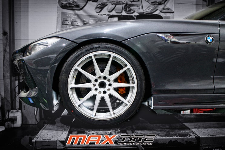  BMW E89 Z4 18인치 넥센 엔페라 SUR4g 타이어 교환 및 모튤 300V 합성 엔진오일 교환 후기 by 오산 맥스타이어