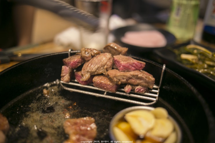  상암동 소고기무한리필808(팔백팔호) 하늘공원데이트 후 맛집방문!