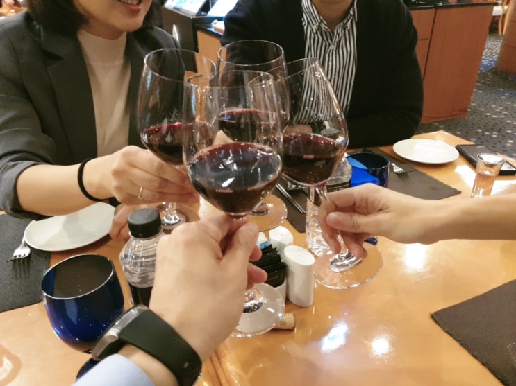  코엑스 인터컨티넨탈 호텔 뷔페 브래서리 맛난 식사