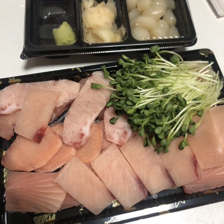  신림역/봉천역 참치 맛집 : 어참치  양 많은 포장배달 전문점