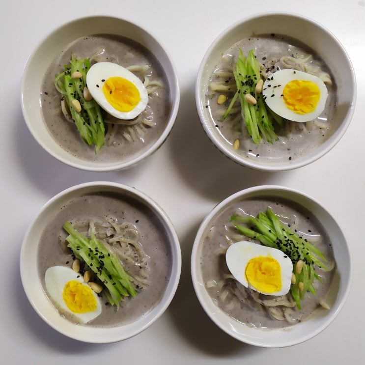  서리태 콩국수 만들기는 초고속블렌더로 휘리릭~~