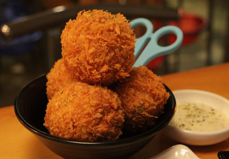  대학로 분위기 술집 차니오뎅사케 돌절구로 갈아만든 수제오뎅 맛집