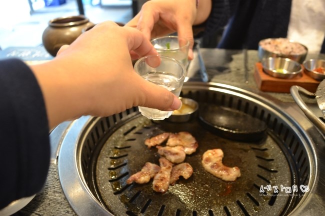  청라 삼겹살 입안에서 풍미가득한 고기원칙