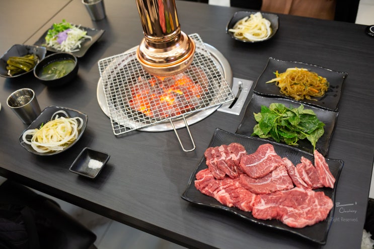  홍대 소고기 무한리필 소고기 맛집 쏘굿