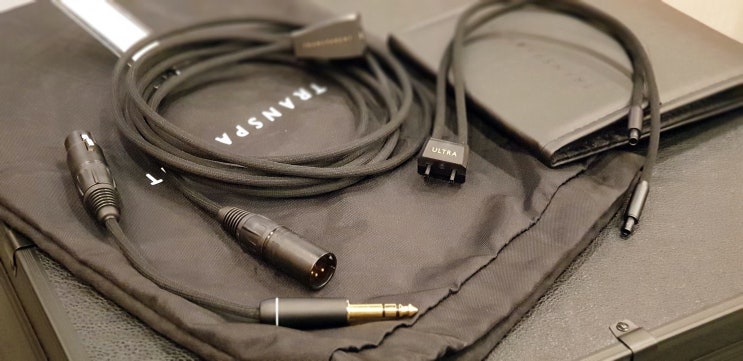  [Cable Review] Transparent Ultra Headphone Cable  (장현태)