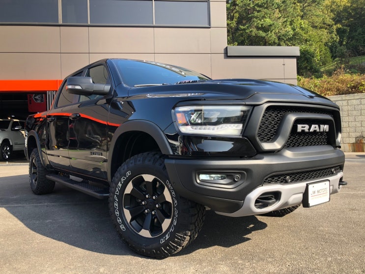  [즉시출고가능] 2019 램1500 레블 램박스 블랙 픽업트럭 입고 RAM1500 REBEL RamBox [JW모터그룹 좋은차량 픽업트럭연구소]