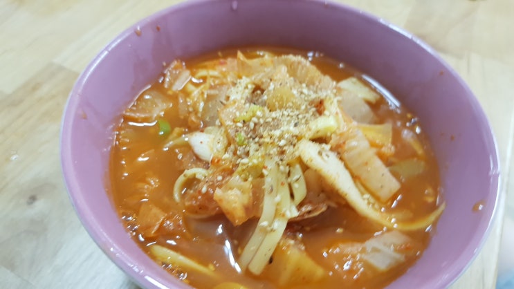  믿고먹는 옥수수국수로 만드는 맛있는 옥수수 온면