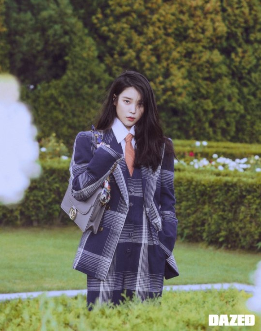  아이유 컴백! + 호텔 델루나 식구들과의 인연