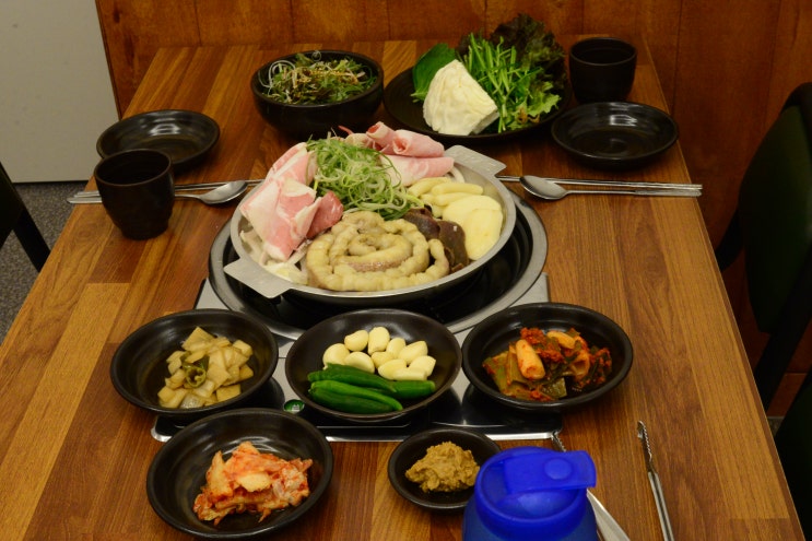 마산 곱창 정갈하고 맛있다