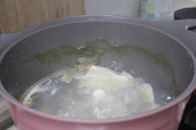  사골 끓이는 방법 생강으로 잡내 없애고 사골 국물 만들어보아요!
