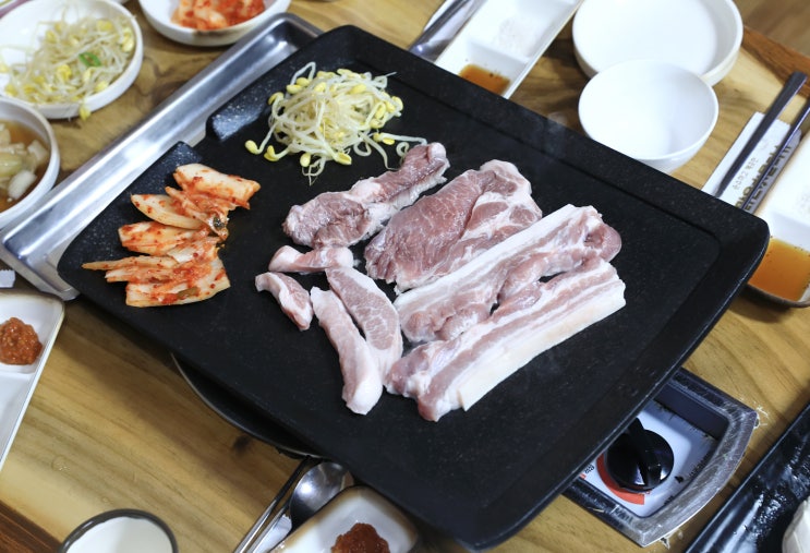  문경 맛집 한마리 몰고가세요~