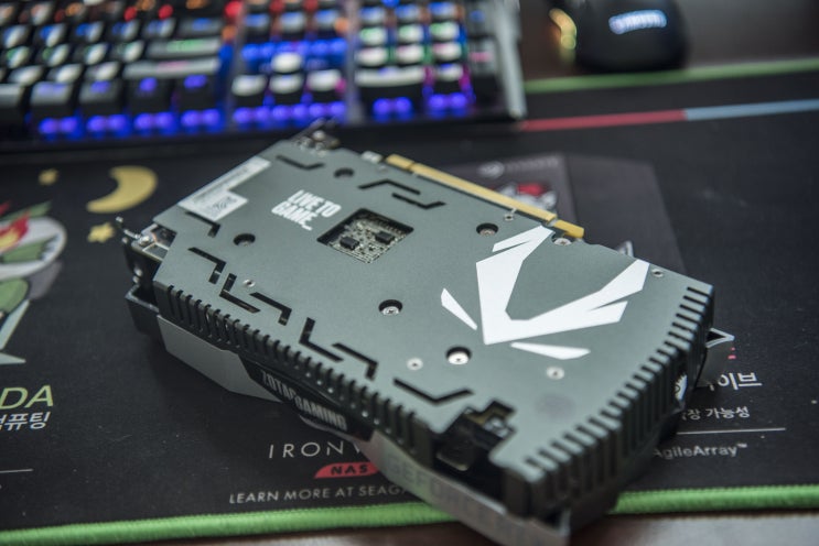  배그컴퓨터 그래픽카드로 선택한 조텍 RTX 2060 6G AMP